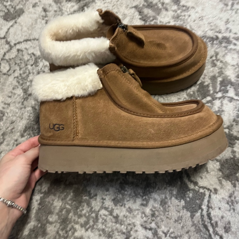UGG Funkette ankle boot